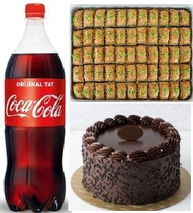 Taze Çikolatalı Yaş Pasta 1 kg Antep Fıstıklı Baklava ve Cola Set pasta